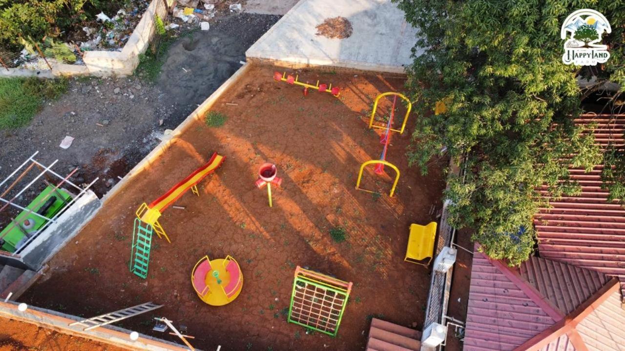 Happy Land Farm Hotel Karjat Luaran gambar