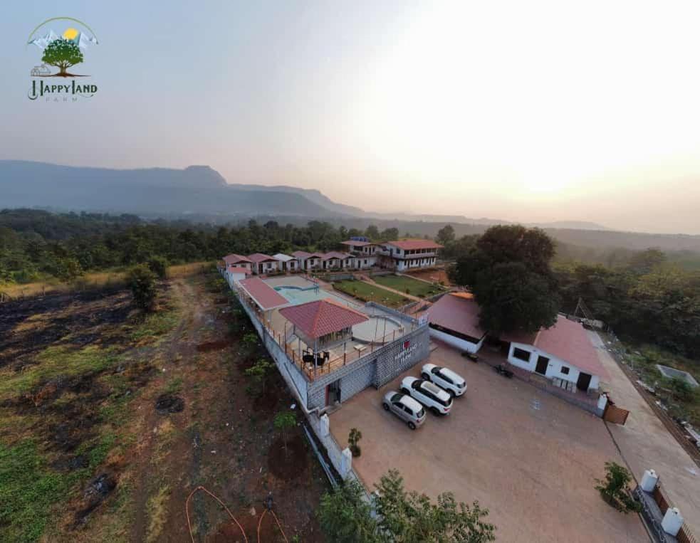 Happy Land Farm Hotel Karjat Luaran gambar