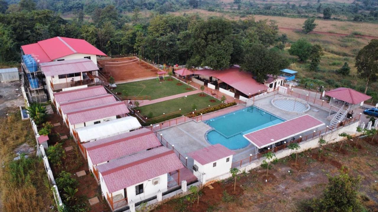 Happy Land Farm Hotel Karjat Luaran gambar